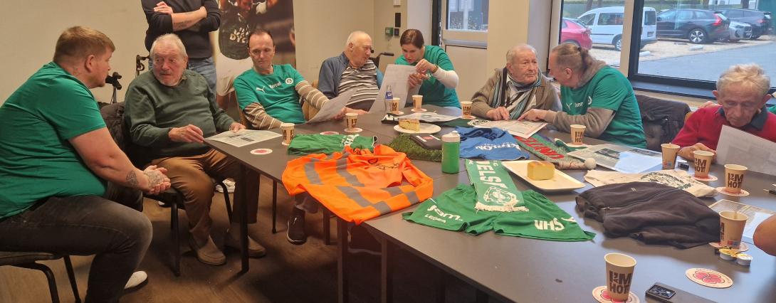 Supporters met dementie omringd met memorabilia SK Lommel